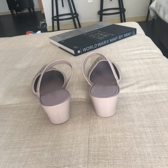 NWT Rubber Pointed Toe Slide Mules Size 40 - Picture 3 of 9